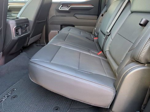 Used 2026 GMC Sierra 1500 Denali AWD/4WD image 25