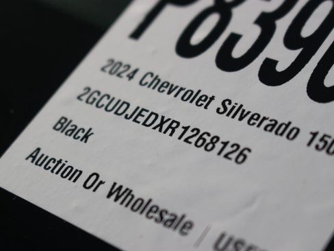 Used 2024 Chevrolet Silverado 1500 High Country w/ High Country Premium Package image 43