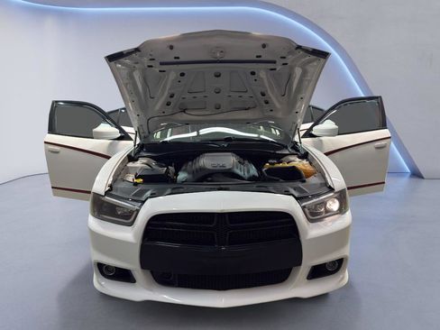 Used 2013 Dodge Charger R/T AWD/4WD image 8
