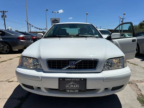 Used 2004 Volvo S40 FWD image 23