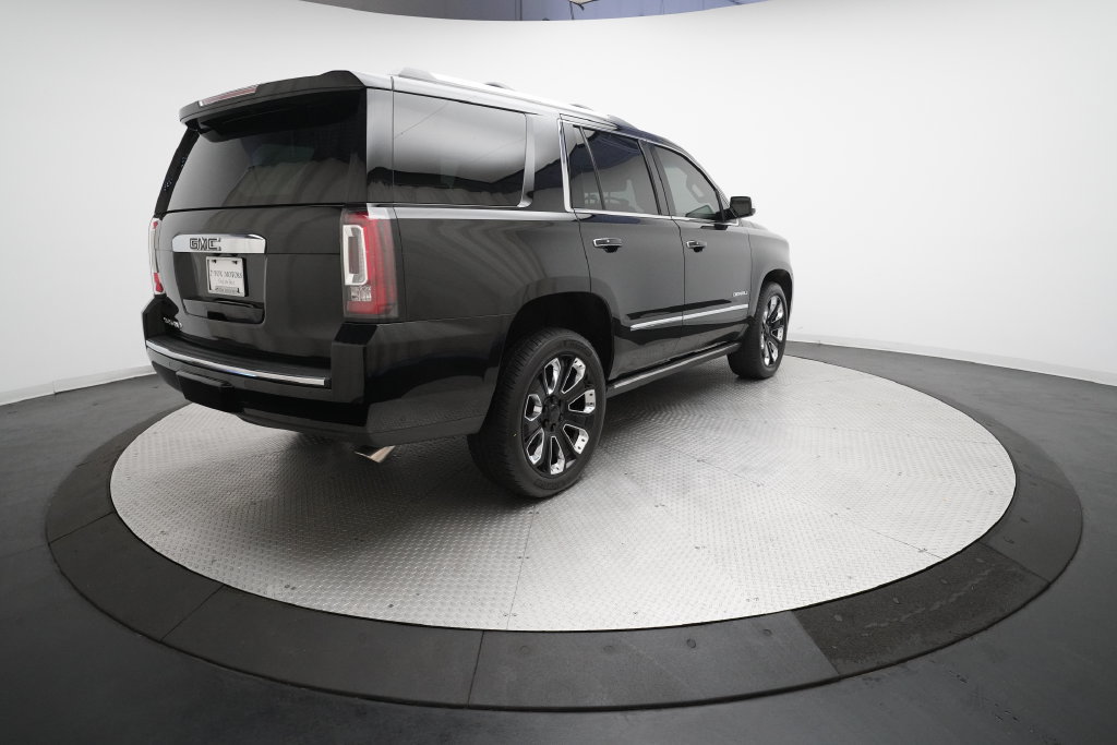 Used 2020 GMC Yukon Denali w/ Denali Ultimate Package AWD/4WD image 35