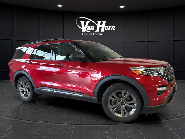 Used 2021 Ford Explorer XLT w/ XLT Sport Appearance Package AWD/4WD image 1