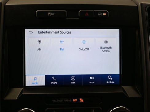 Used 2020 Ford F150 XLT w/ Equipment Group 302A Luxury AWD/4WD image 32