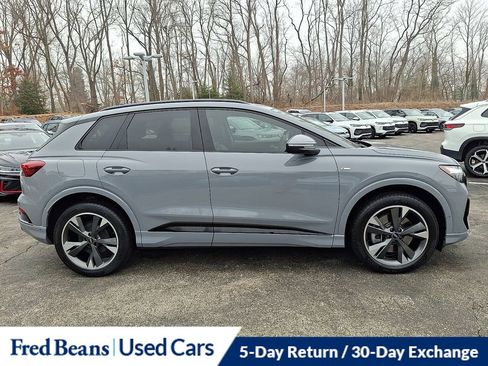 Used 2024 Audi Q4 e-tron Premium Plus image 7