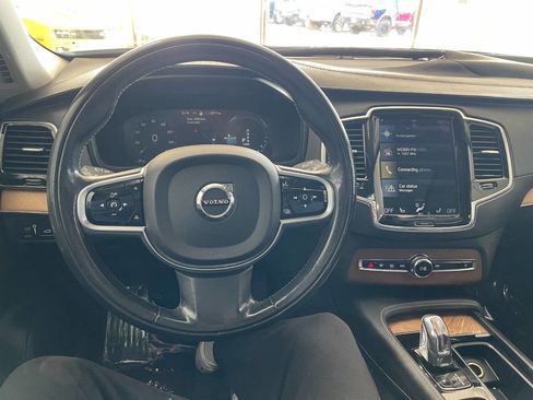 Used 2016 Volvo XC90 T8 Inscription w/ Vision Package image 37