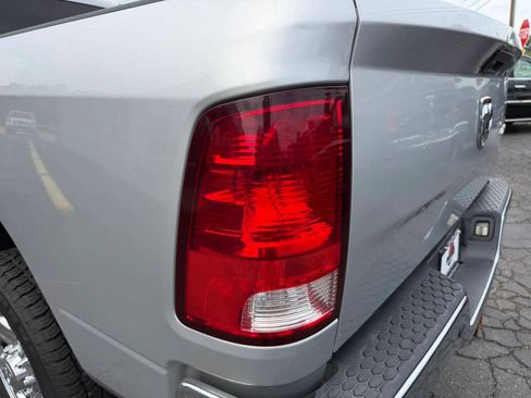 Used 2018 RAM 2500 Tradesman w/ Chrome Appearance Group AWD/4WD image 70