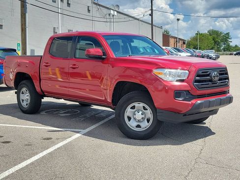 Used 2019 Toyota Tacoma SR w/ SR Convenience Package AWD/4WD image 31