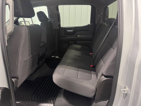 Used 2021 Chevrolet Silverado 1500 LT image 15