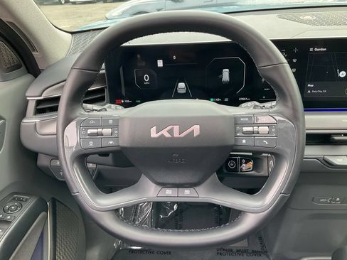 Used 2024 Kia EV9 Land AWD/4WD image 48