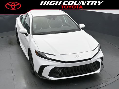 New 2026 Toyota Camry SE w/ Convenience Package image 32