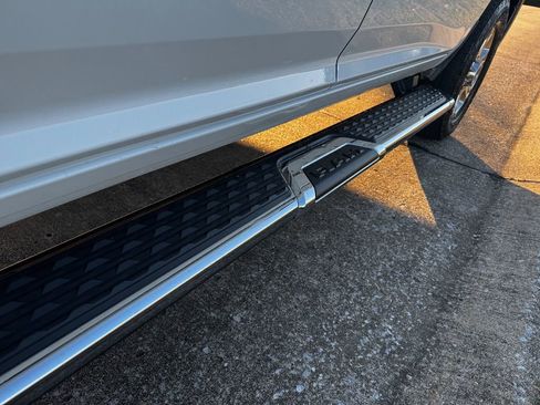 Used 2024 RAM 2500 Big Horn image 23