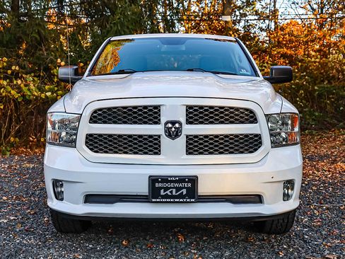 Used 2016 RAM 1500 Express image 2
