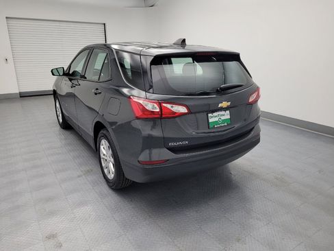 Used 2019 Chevrolet Equinox LS FWD image 5