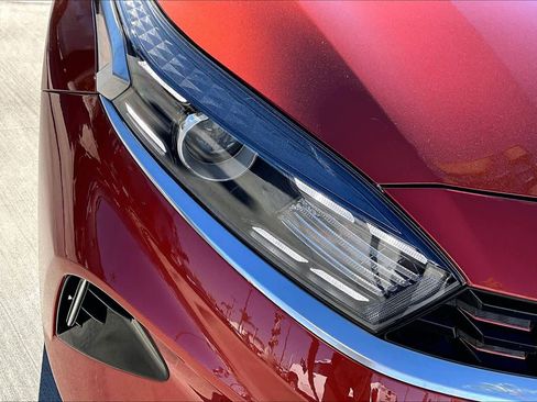 Used 2023 Kia Forte GT-Line w/ GT-Line Premium Package image 27