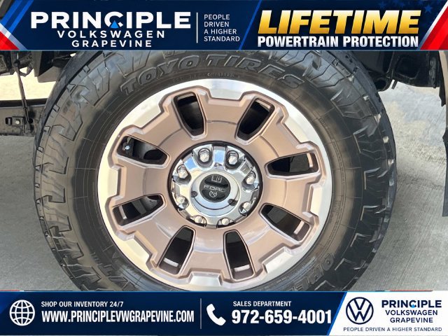 Used 2024 Ford F250 King Ranch w/ FX4 Off-Road Package AWD/4WD image 3