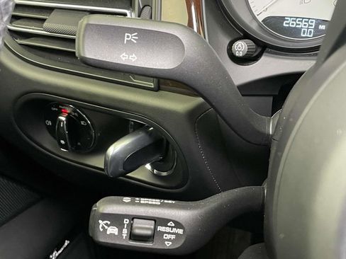 Used 2024 Porsche Macan S w/ Premium Plus Package image 42