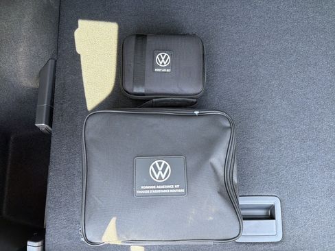 Used 2024 Volkswagen Tiguan S AWD/4WD image 25