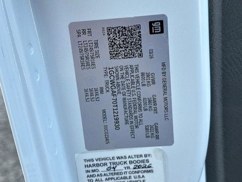 New 2026 Chevrolet Express 2500 w/ Driver Convenience Package RWD image 29