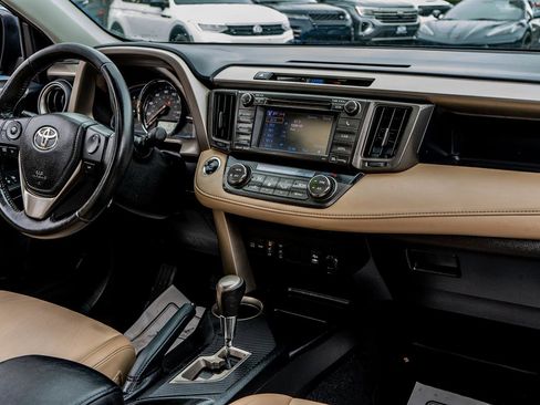 Used 2013 Toyota RAV4 Limited image 36