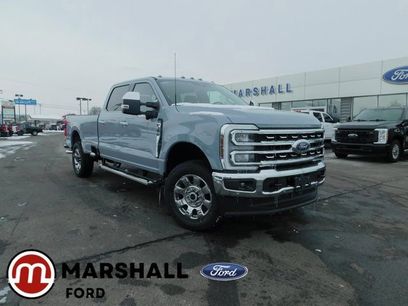 New 2026 Ford F350 Lariat w/ Lariat Premium Package