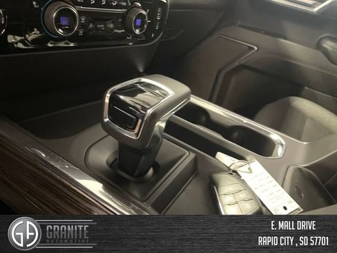 Used 2023 Chevrolet Silverado 1500 RST w/ Redline Edition AWD/4WD image 15