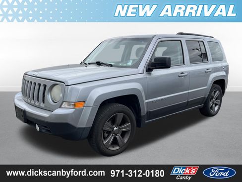 Used 2014 Jeep Patriot High Altitude FWD image 1