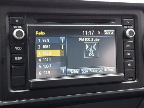 Certified 2018 Toyota Tacoma SR w/ SR Convenience Package image 16