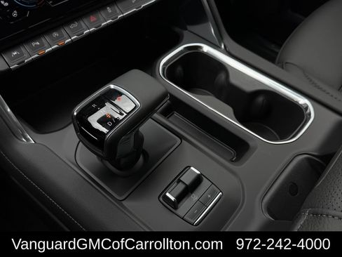 New 2026 GMC Sierra 1500 Denali AWD/4WD image 15