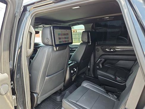 Used 2023 GMC Yukon Denali w/ Denali Reserve Package RWD image 10