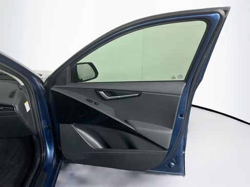 Used 2023 Kia Niro Wind w/ Wind Preserve Package FWD image 34