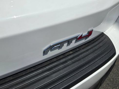 New 2026 GMC Yukon XL AT4 Ultimate AWD/4WD image 6