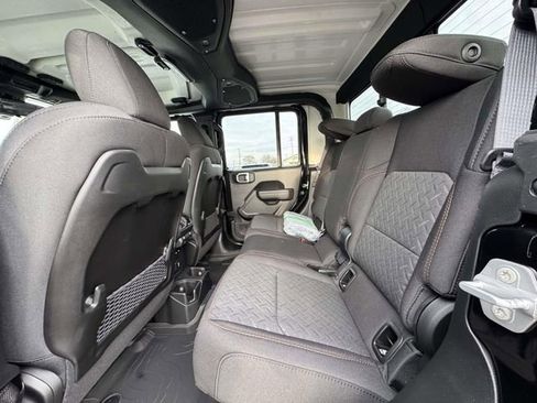 New 2026 Jeep Gladiator Mojave AWD/4WD image 19
