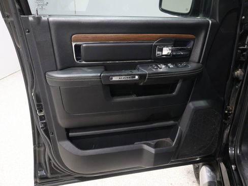 Used 2015 RAM 1500 Laramie w/ Convenience Group image 14
