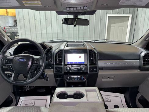 Used 2022 Ford F250 XLT w/ XLT Value Package image 17