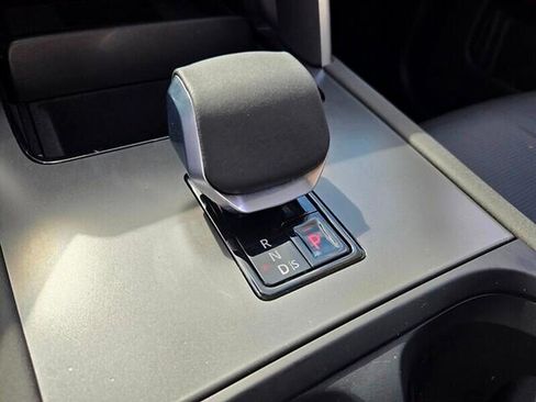 Used 2025 Land Rover Discovery Sport S AWD/4WD image 22