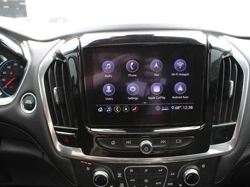 Used 2020 Chevrolet Traverse High Country AWD/4WD image 18
