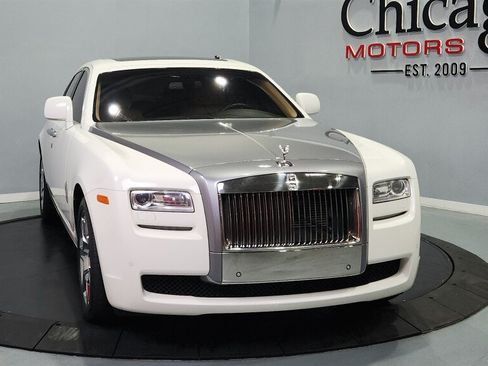 Used 2010 Rolls-Royce Ghost RWD image 3