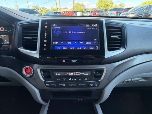 Used 2017 Honda Pilot EX image 59