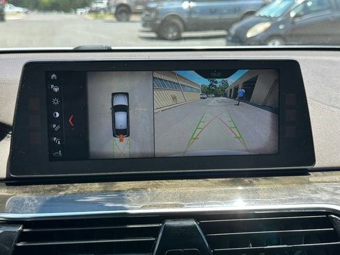Used 2018 BMW 640i Gran Turismo xDrive AWD/4WD image 5