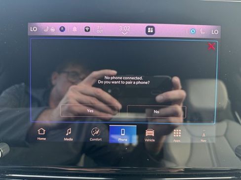 Certified 2025 Jeep Wagoneer Series III w/ Premium Group I image 32