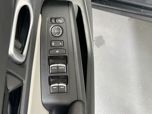 Used 2023 Honda Civic EX-L image 17
