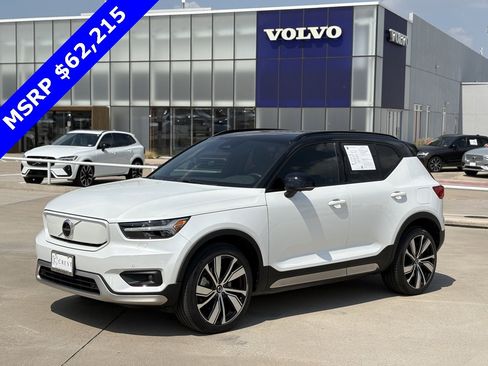 Used 2021 Volvo XC40 P8 Recharge w/ Advanced Package image 2
