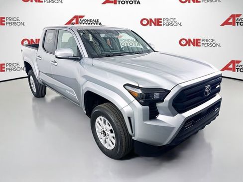 Certified 2026 Toyota Tacoma SR5 image 1