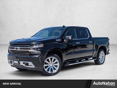 Used 2019 Chevrolet Silverado 1500 High Country w/ Technology Package image 1