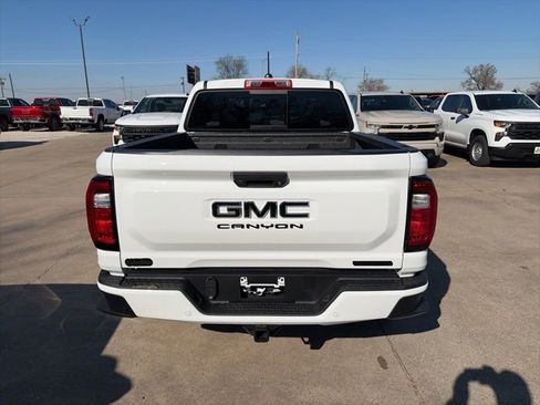 New 2026 GMC Canyon Elevation w/ Convenience Package image 5
