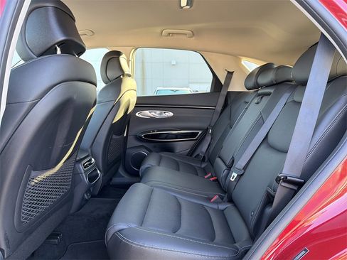 Used 2025 Genesis GV70 2.5T image 14