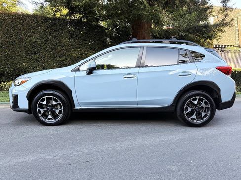 Used 2019 Subaru Crosstrek 2.0i Premium AWD/4WD image 3