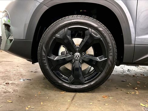 Used 2025 Volkswagen Taos SEL w/ Black Wheel Plus Package image 12