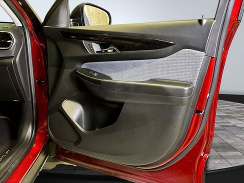 Used 2024 Chevrolet TrailBlazer LS image 26