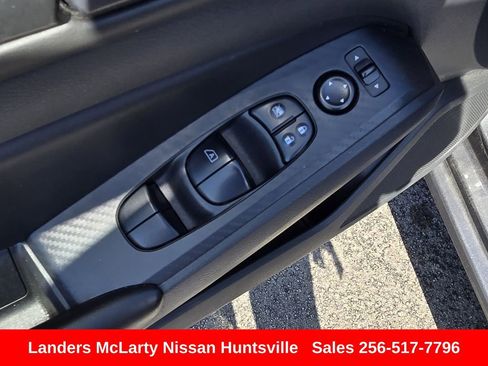 Used 2024 Nissan Altima 2.5 S FWD image 21